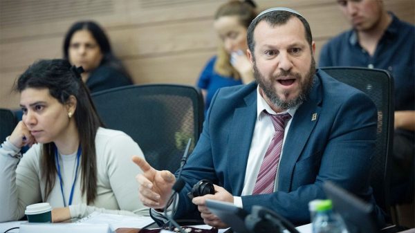 পুরো গাজা ইহুদি অধ্যুষিত হবে : ইসরায়েলি মন্ত্রী