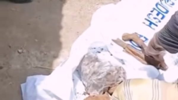 নীলফামারীতে ১২ বছর পর কবর থেকে লাশ উত্তোলন