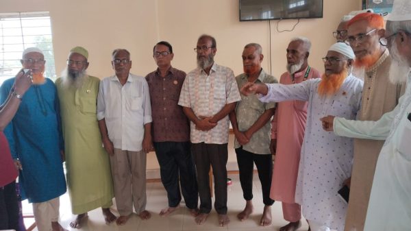 নওগাঁর আত্রাইয়ে নবগঠিত মুক্তিযোদ্ধা ইউনিট কমান্ডের পরিচিতি সভা অনুষ্ঠিত