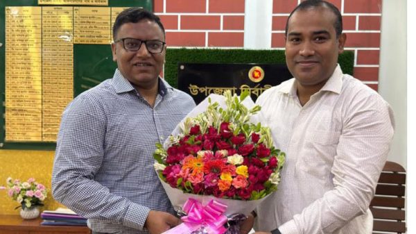 দীর্ঘ ১ বছর পর নওগাঁর আত্রাইয়ে এসিল্যান্ড পদে যোগদান, জমি সংক্রান্ত সেবায় স্বস্তি
