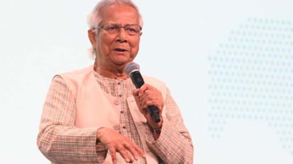 দেশ পুনর্গঠনে প্রবাসীদের প্রতি প্রধান উপদেষ্টার আহ্বান