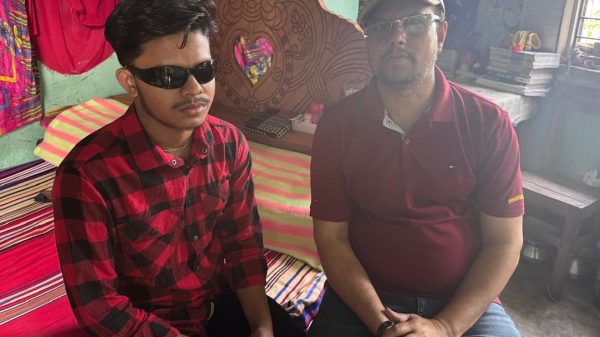 আহত নিলয়কে দেখতে টঙ্গীতে ছুটলেন রেজিস্ট্রার